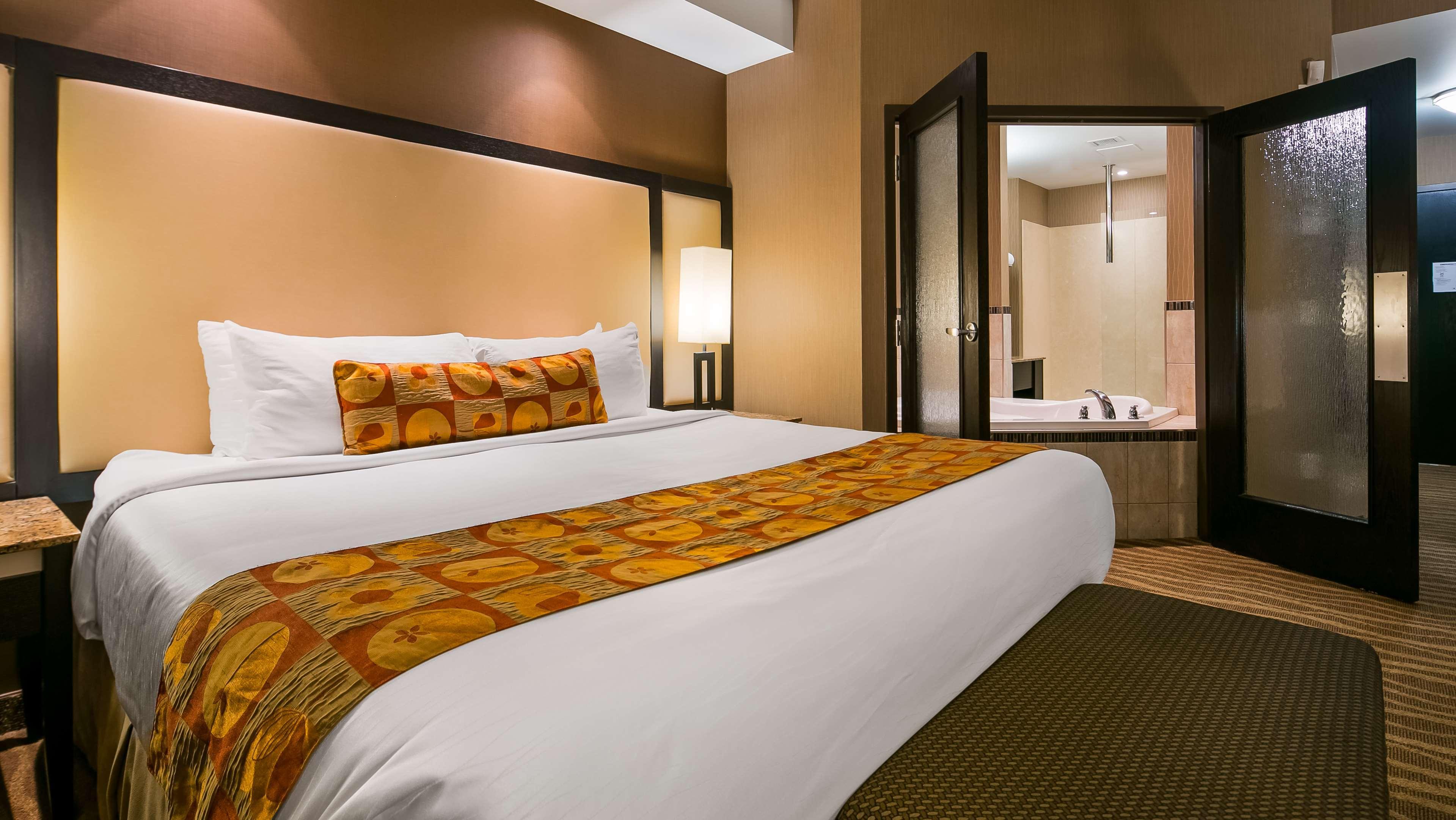 Western Premier Freeport Airport Hotel Calgary