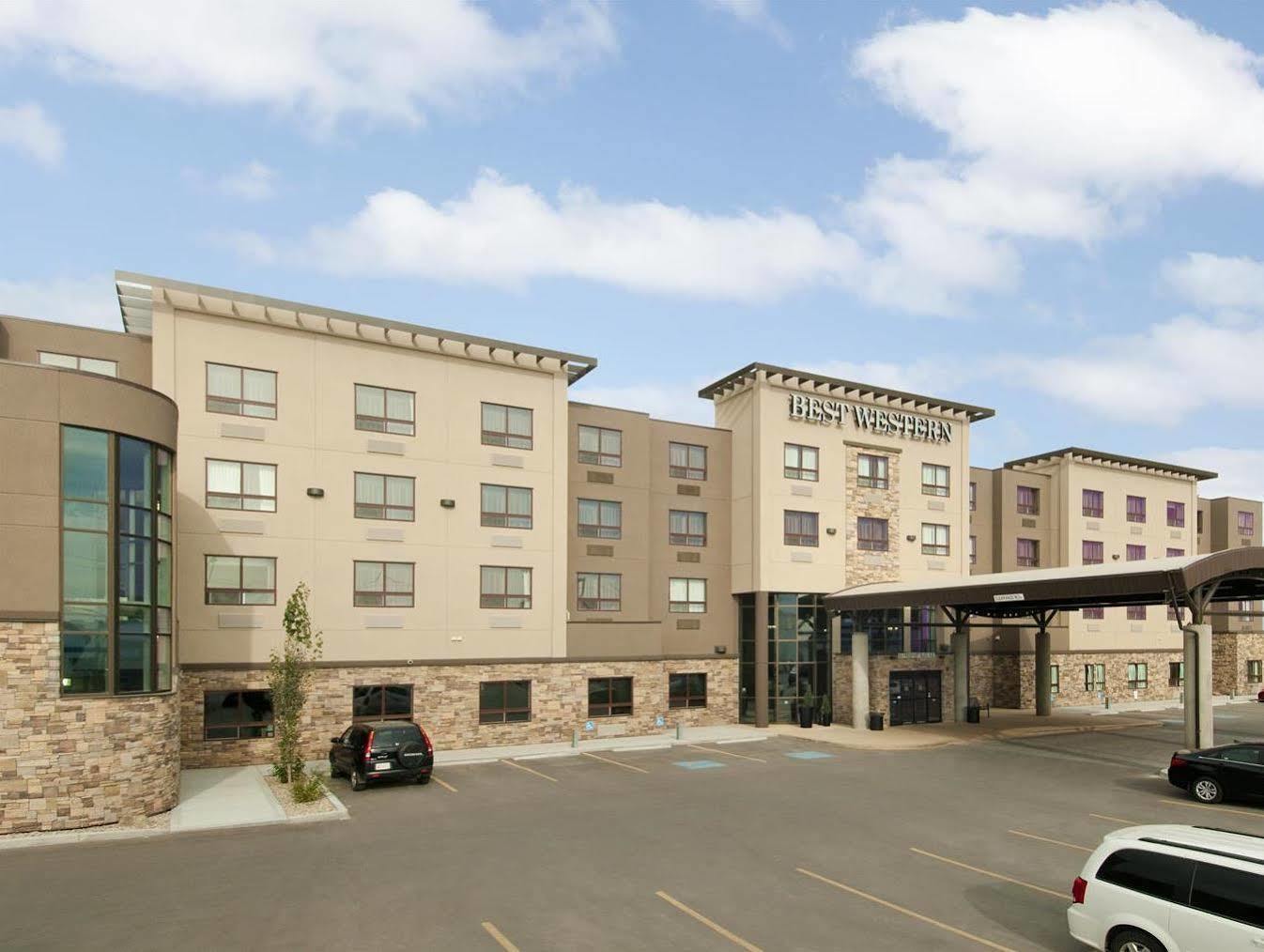 Hotel Western Premier Freeport Airport